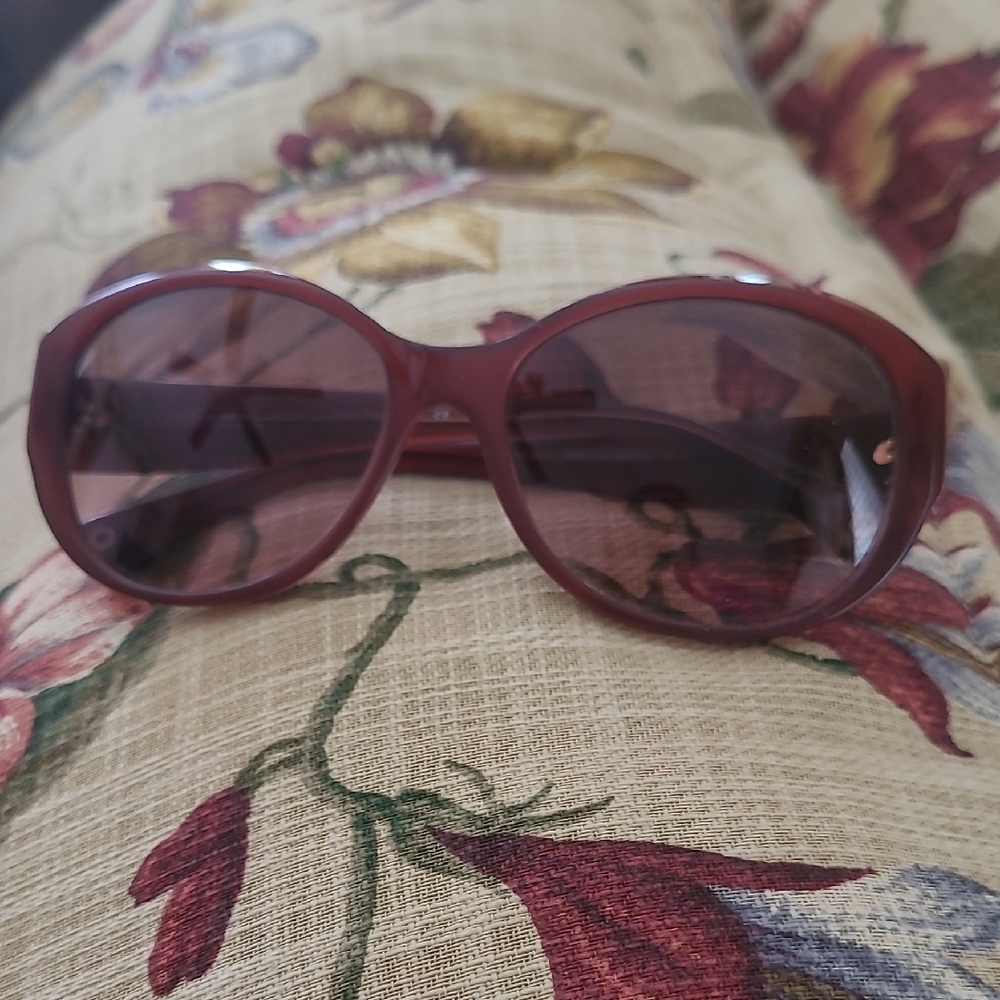 COACH Burgundy Oversized Round Sunglasses